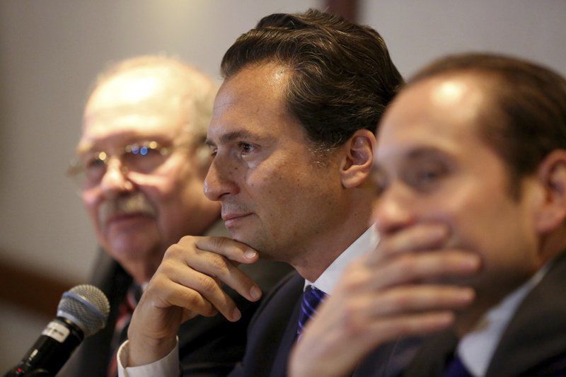 México emite órdenes de arresto para exdirector de Pemex